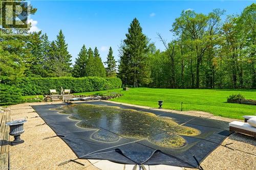 2510 Britannia Road, Burlington, ON - Outdoor