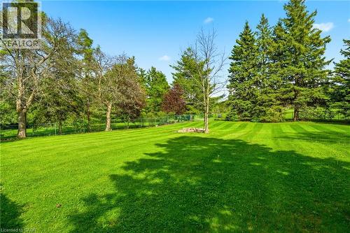 2510 Britannia Road, Burlington, ON - Outdoor