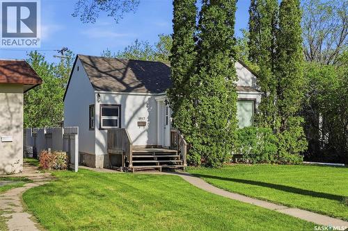 1917 Lorne AVENUE  Saskatoon, SK S7J 0R2