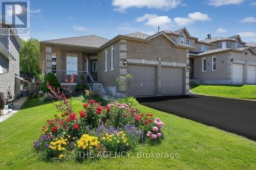 21 SILVER TRAIL  Barrie, ON L4N 2S2