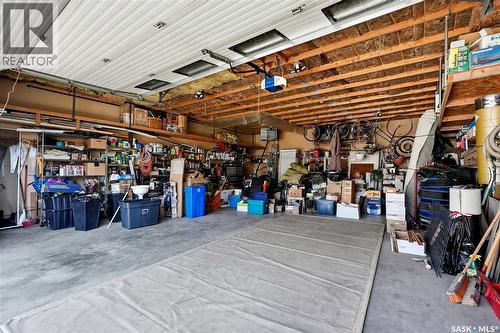 3355 Fairlight Drive, Saskatoon, SK - Indoor Photo Showing Garage