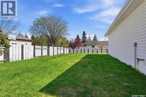 3355 Fairlight Drive, Saskatoon, SK - Outdoor
