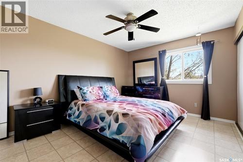 6427 Rochdale Boulevard, Regina, SK - Indoor Photo Showing Bedroom