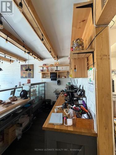 1097 Lakeshore Road E, Mississauga, ON 