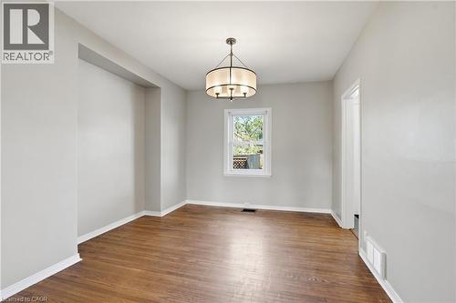 43 Cameron Avenue N, Hamilton, ON - Indoor Photo Showing Other Room