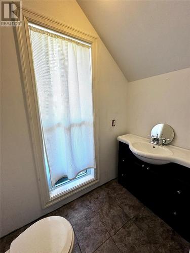 25-27 Main Street S, Rocky Harbour, NL - Indoor Photo Showing Bathroom