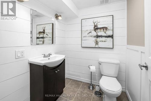 2041 Kingsley Road, Ottawa, ON - Indoor Photo Showing Bathroom