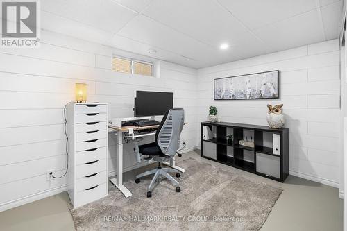 2041 Kingsley Road, Ottawa, ON - Indoor Photo Showing Office