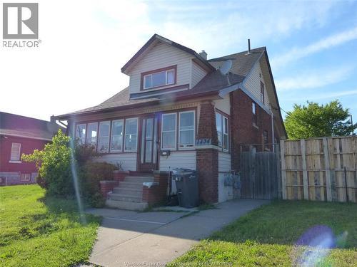 1434 TECUMSEH BOULEVARD  Windsor, ON N8X 1H5