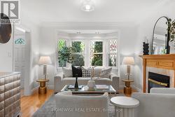176 RUMSEY ROAD Toronto, ON M4G 1P5