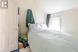 733 BETHUNE STREET - 