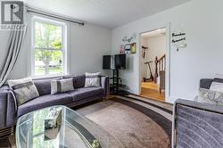 735 BETHUNE STREET - 