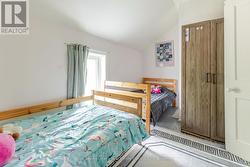 735 BETHUNE STREET - 
