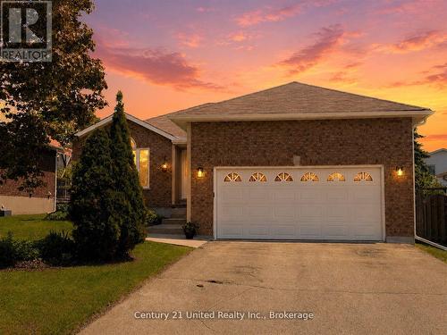 2225 LORRAINE DRIVE  Peterborough (Northcrest Ward 5), ON K9L 1Y6
