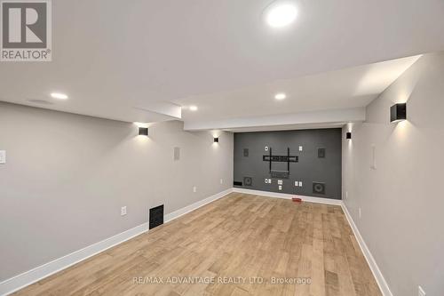 945 Colborne Street, London East (East B), ON - Indoor