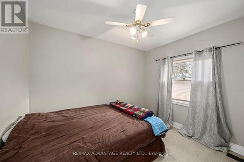 945 Colborne Street, London East (East B), ON - Indoor Photo Showing Bedroom