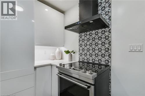 209 Bedford Road, Kitchener, ON - Indoor