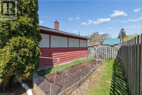 209 Bedford Road, Kitchener, ON - Outdoor