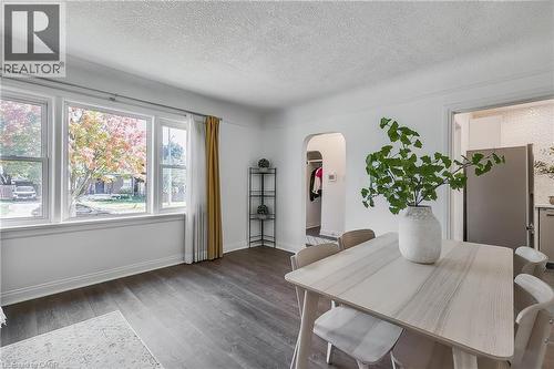 209 Bedford Road, Kitchener, ON - Indoor