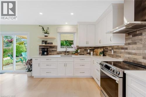 42 Handorf Drive, Cambridge, ON - Indoor Photo Showing Kitchen