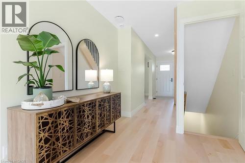 42 Handorf Drive, Cambridge, ON - Indoor Photo Showing Other Room