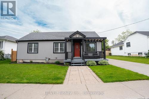 34 BLOOMFIELD AVENUE  St. Catharines (Secord Woods), ON L2P 1X3
