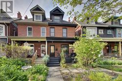 88 GALLEY AVENUE Toronto, ON M6R 1H1