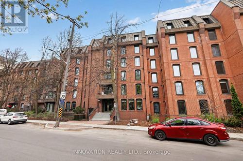 1 - 110 RIDEAU TERRACE  Ottawa, ON K1M 0Z2