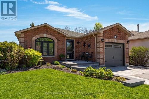 35 GOLDEN EAGLE WAY  Barrie, ON L4M 6P6
