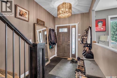 727 6Th Avenue N, Saskatoon, SK - Indoor Photo Showing Other Room