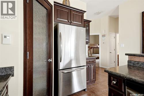2534 Windsor Park Road, Regina, SK - Indoor Photo Showing Kitchen