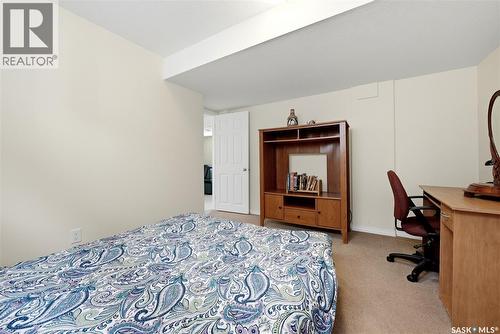 2534 Windsor Park Road, Regina, SK - Indoor Photo Showing Bedroom
