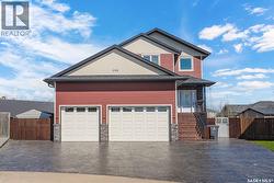 208 O' Meara COURT Warman, SK S0K 4S1