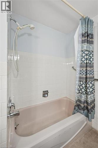 105 Silverspring Crescent, Kitchener, ON - Indoor Photo Showing Bathroom