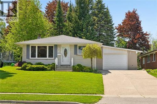 105 Silverspring Crescent, Kitchener, ON - Outdoor