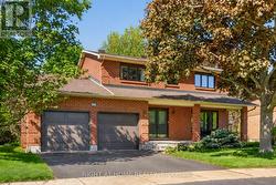 66 BEECHFERN DRIVE Ottawa, ON K2S 1E3