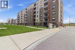 728 BROWNSTONE DRIVE Unit# 302 Lakeshore, ON N9K 0C4