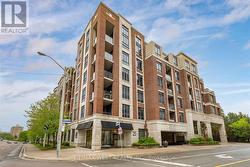 511 - 25 EARLINGTON AVENUE Toronto, ON M8X 3A3