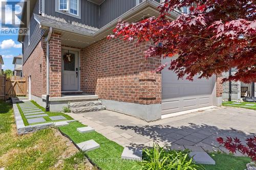 3293 Casson Way, London South (South W), ON - Outdoor