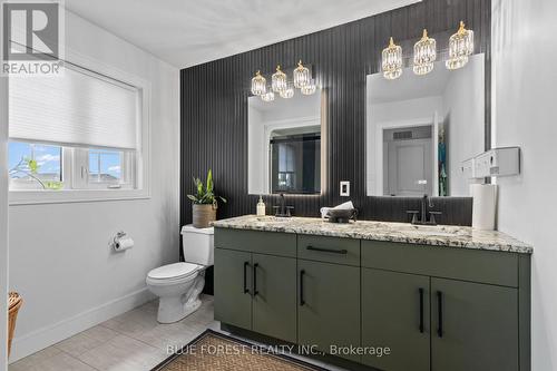 3293 Casson Way, London South (South W), ON - Indoor Photo Showing Bathroom