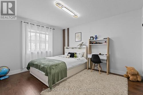 3293 Casson Way, London South (South W), ON - Indoor Photo Showing Bedroom