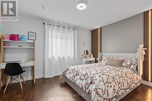 3293 Casson Way, London South (South W), ON - Indoor Photo Showing Bedroom