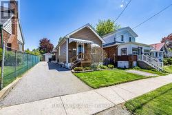 69 WESTMOUNT STREET Oshawa (Vanier), ON L1J 4X2