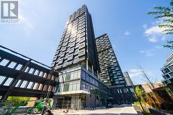 3704 - 1 QUARRINGTON LANE Toronto, ON M3C 0S4