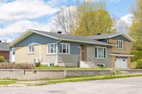 2413 Av. Carier  Shawinigan, QC G9N 6G2