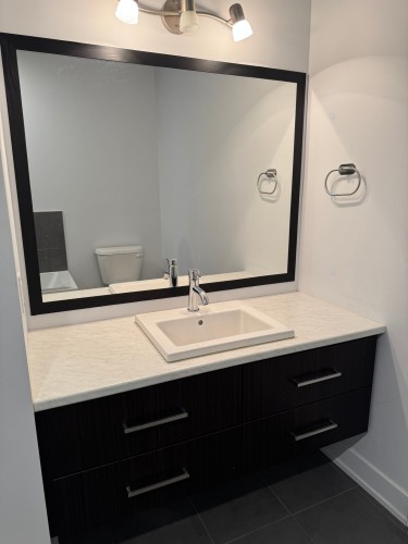 Bathroom - 2-99 Boul. De L'Amérique-Française, Gatineau (Aylmer), QC - Indoor Photo Showing Bathroom
