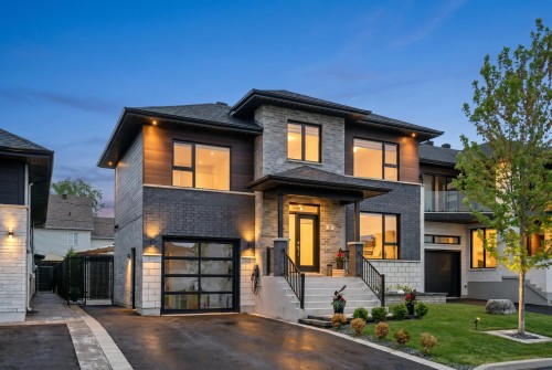 31 Rue De Ronsard  Saint-Jean-Sur-Richelieu, QC J2W 2N3