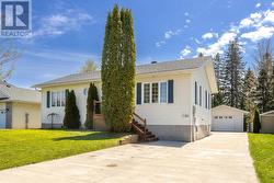 11 Chatfield DR Sault Ste Marie, ON P6C 6C6