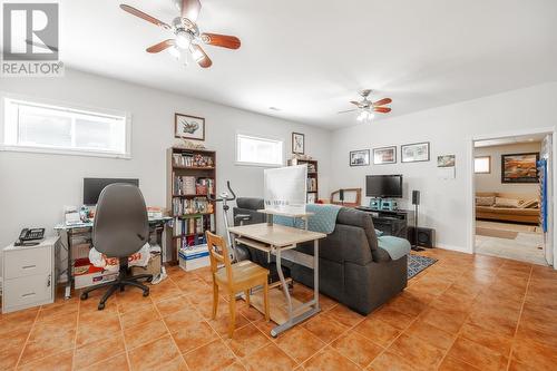 11 Chatfield Dr, Sault Ste Marie, ON - Indoor