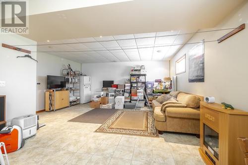 11 Chatfield Dr, Sault Ste Marie, ON - Indoor With Fireplace